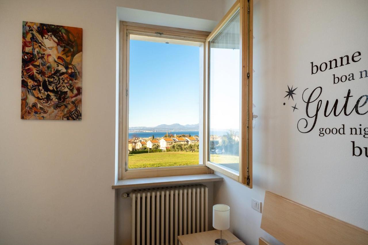 Apartmentsgarda - Rosa Chiare Bardolino Exterior photo